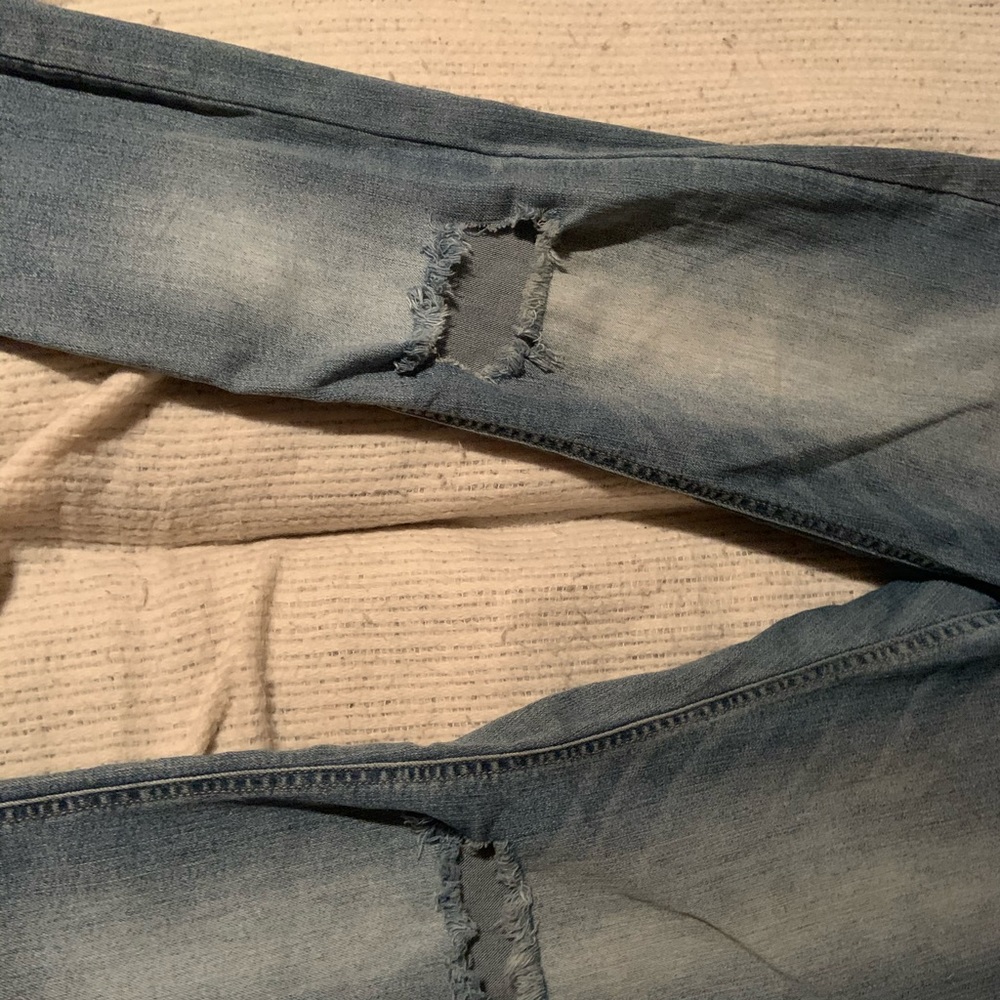 Jeans - Picture 3 of 4